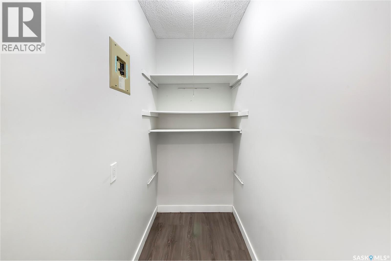 204 345 Kingsmere Boulevard, Saskatoon, SK - Indoor With Storage