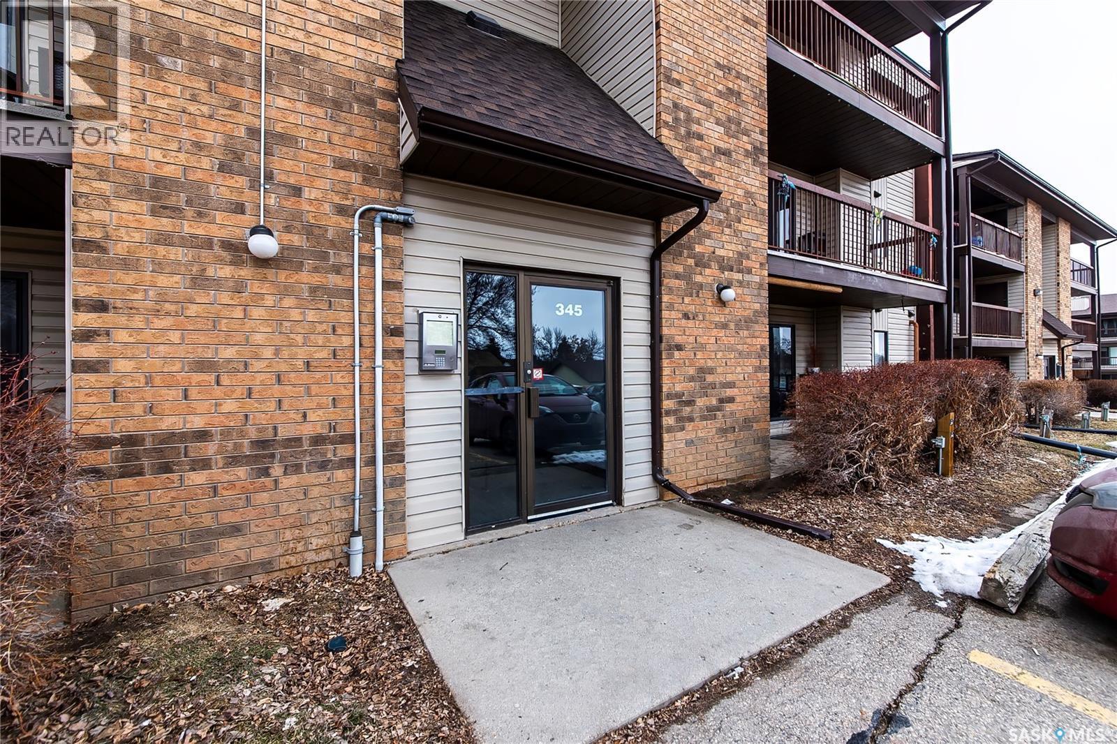 204 345 Kingsmere Boulevard, Saskatoon, SK - Outdoor With Balcony With Exterior
