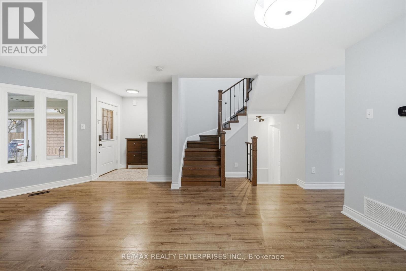 6930 Elliott Parliament Street, Mississauga, ON - Indoor Photo Showing Other Room