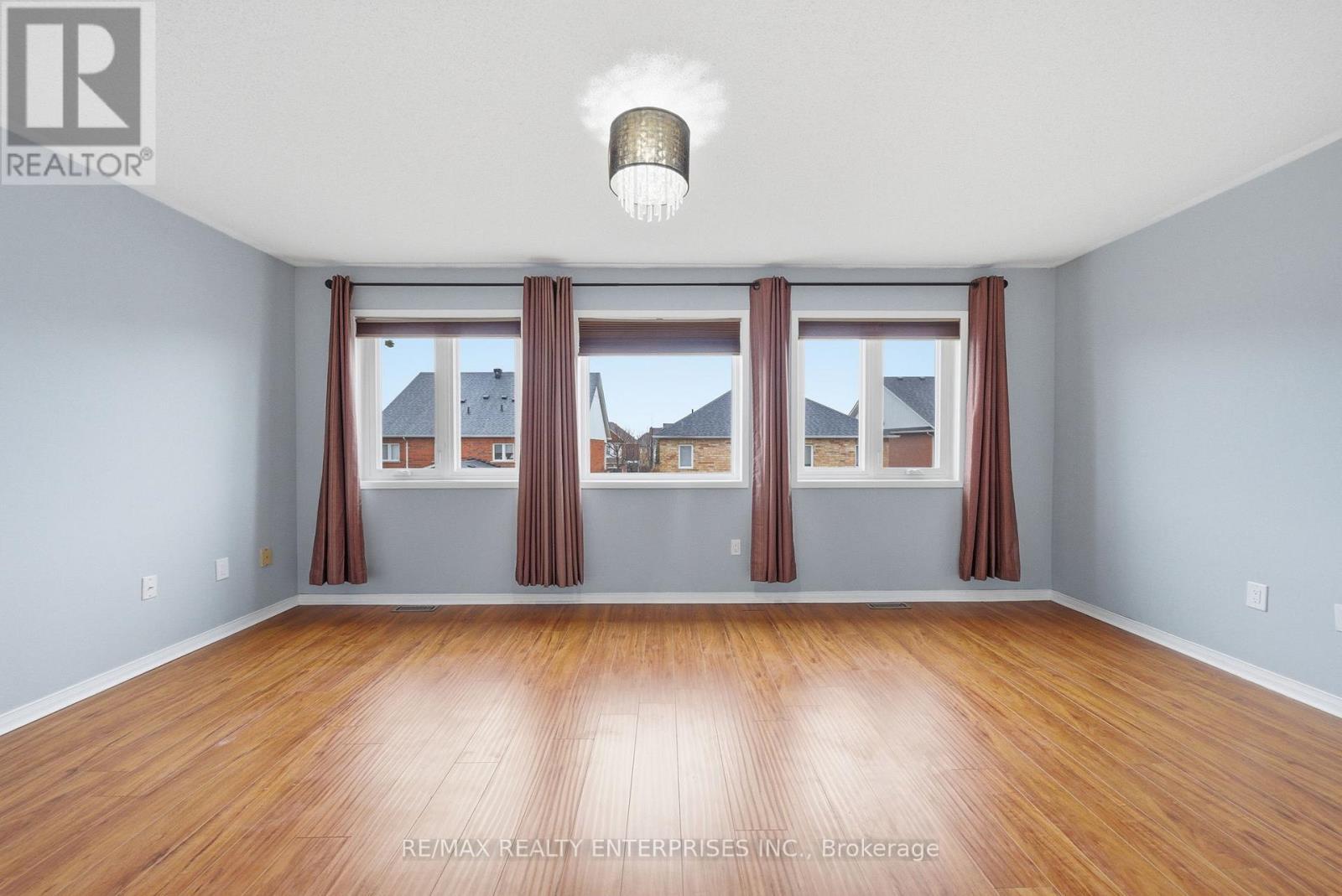 6930 Elliott Parliament Street, Mississauga, ON - Indoor Photo Showing Other Room