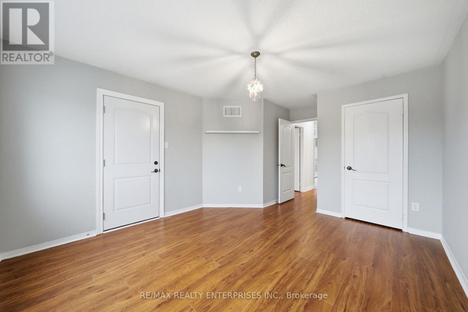 6930 Elliott Parliament Street, Mississauga, ON - Indoor Photo Showing Other Room