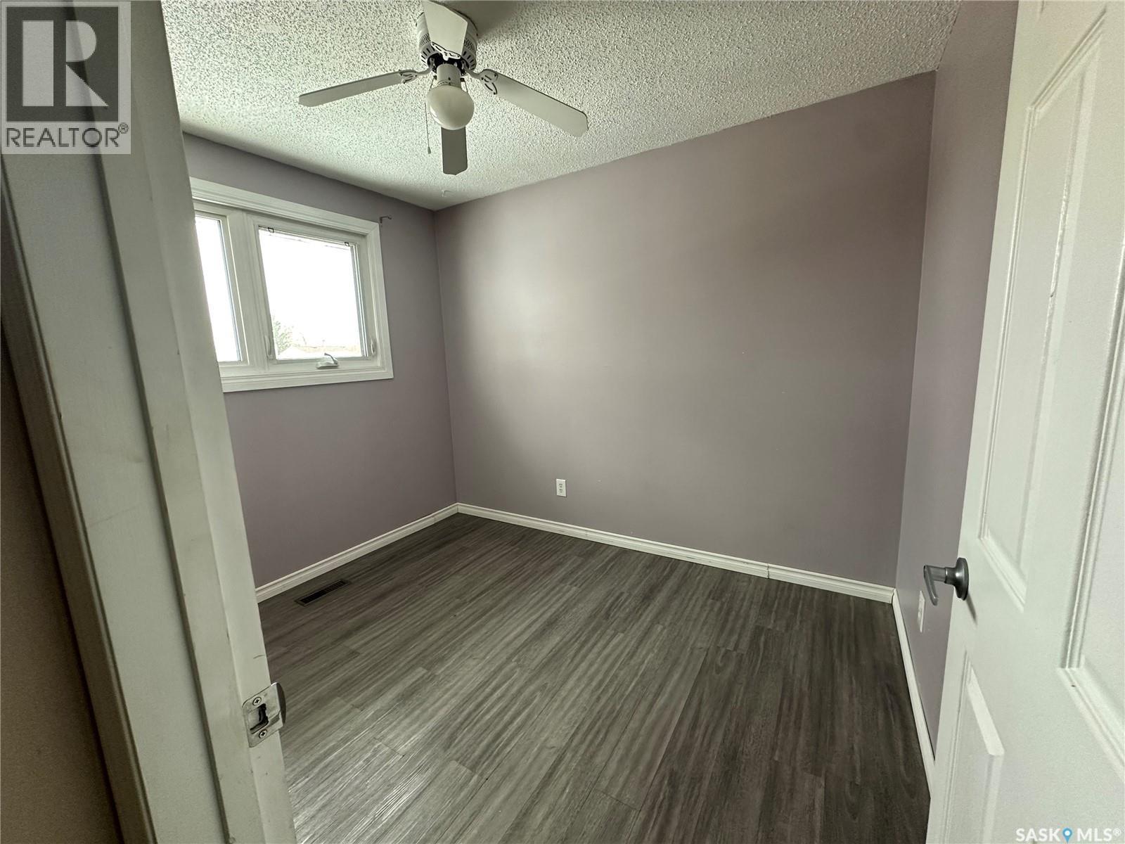 51 Denny Crescent, Regina, SK - Indoor Photo Showing Other Room