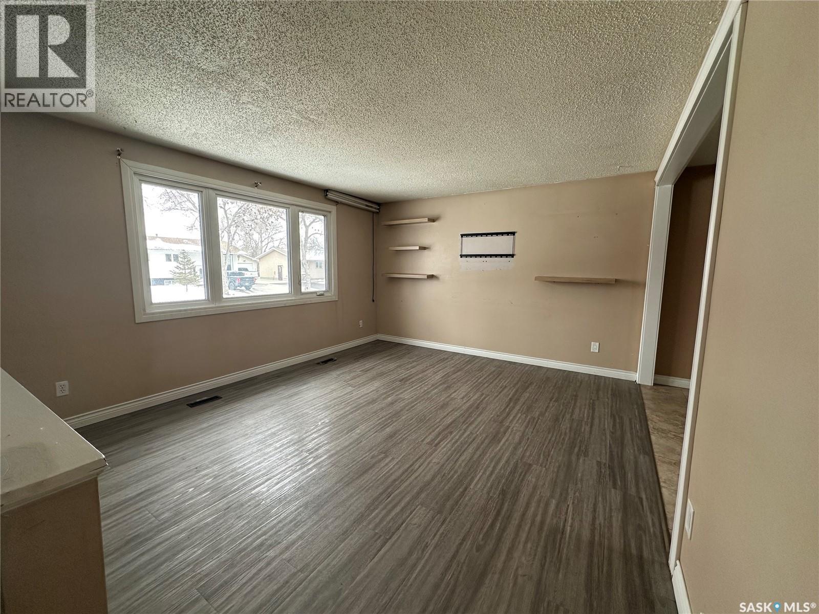 51 Denny Crescent, Regina, SK - Indoor Photo Showing Other Room