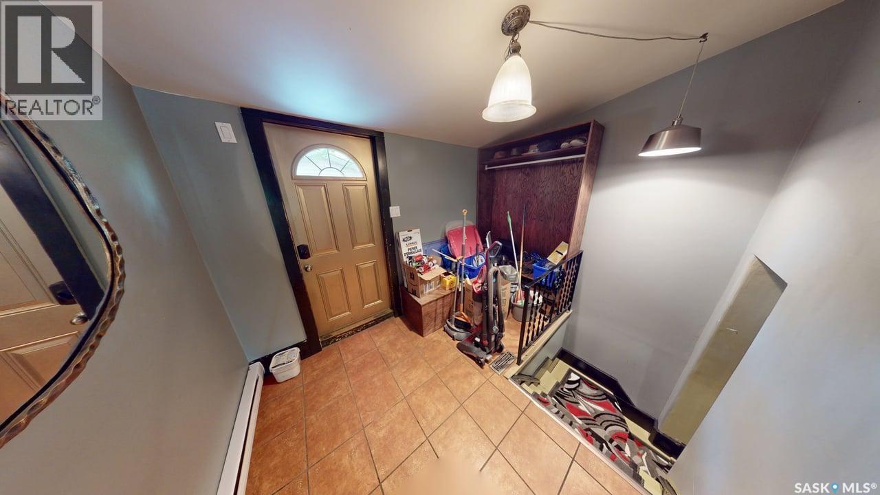 2161 Cameron Street, Regina, SK - Indoor Photo Showing Other Room