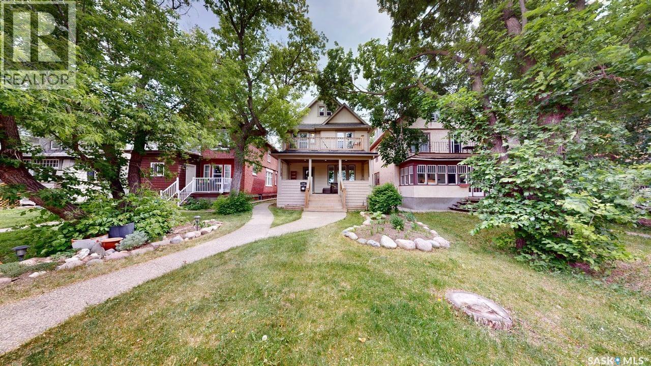 2161 Cameron Street, Regina, SK - Outdoor With Deck Patio Veranda With Facade