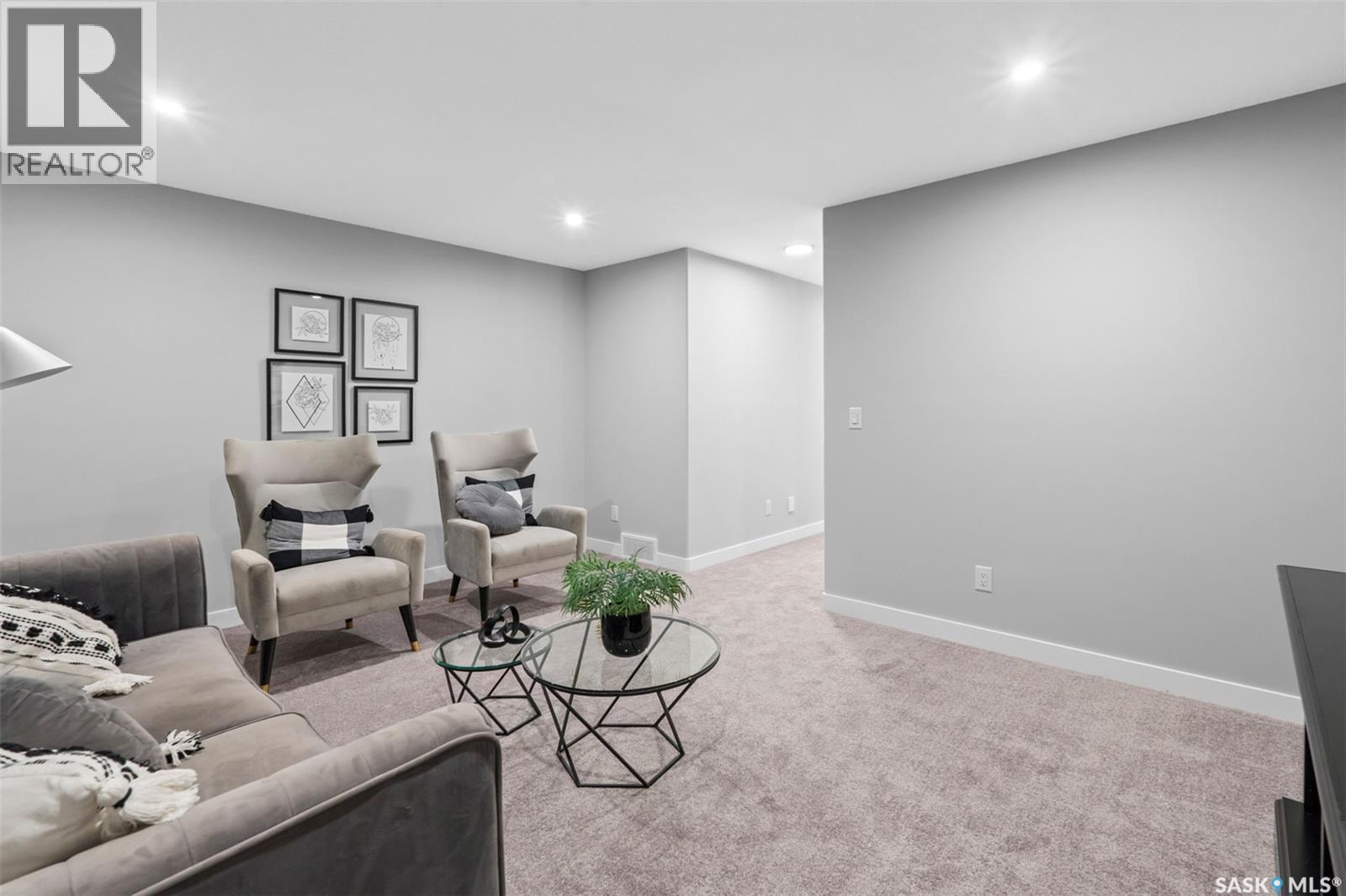 438 Leskiw Bend, Saskatoon, SK - Indoor