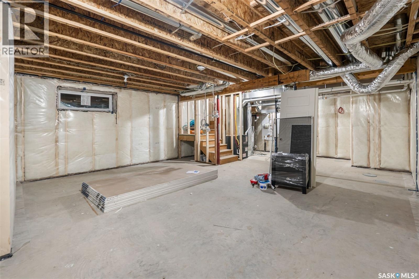 438 Leskiw Bend, Saskatoon, SK - Indoor Photo Showing Basement