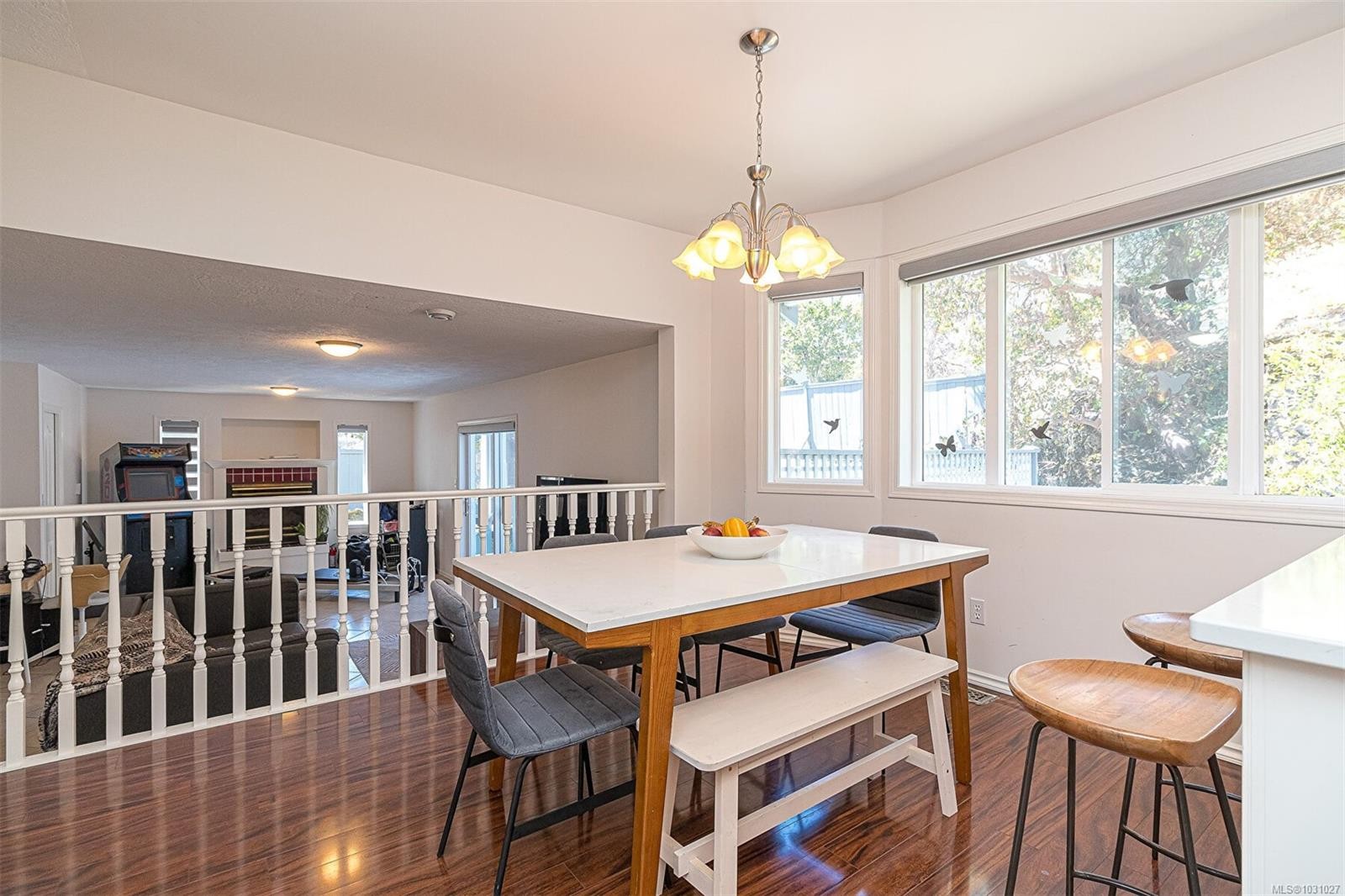 2619 Crystalview Dr, Langford, BC