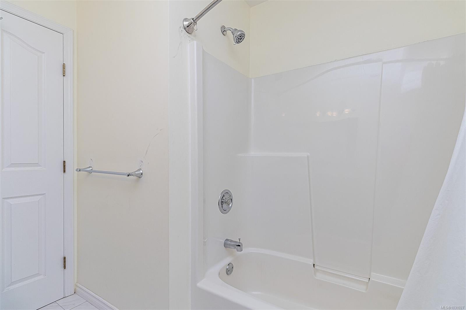 2619 Crystalview Dr, Langford, BC