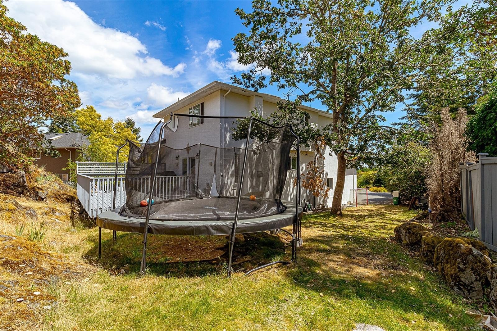 2619 Crystalview Dr, Langford, BC