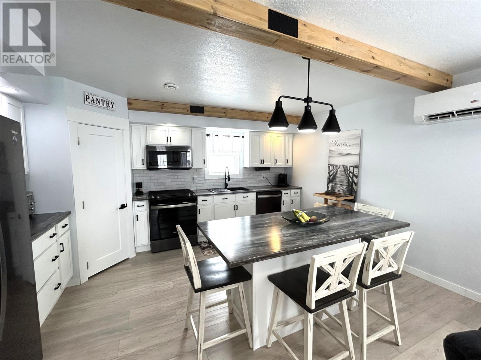 Kitchen - 39 Main Road, Piccadilly, NL