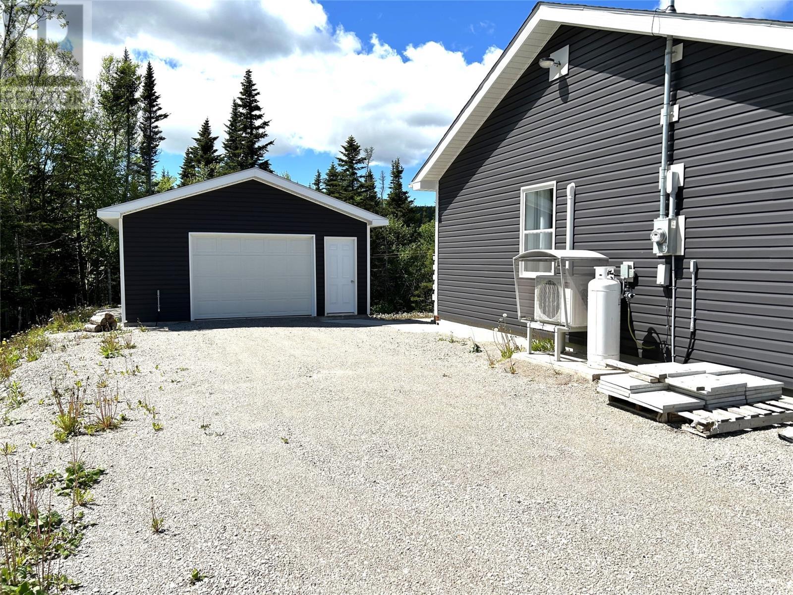 Front Exterior - 39 Main Road, Piccadilly, NL