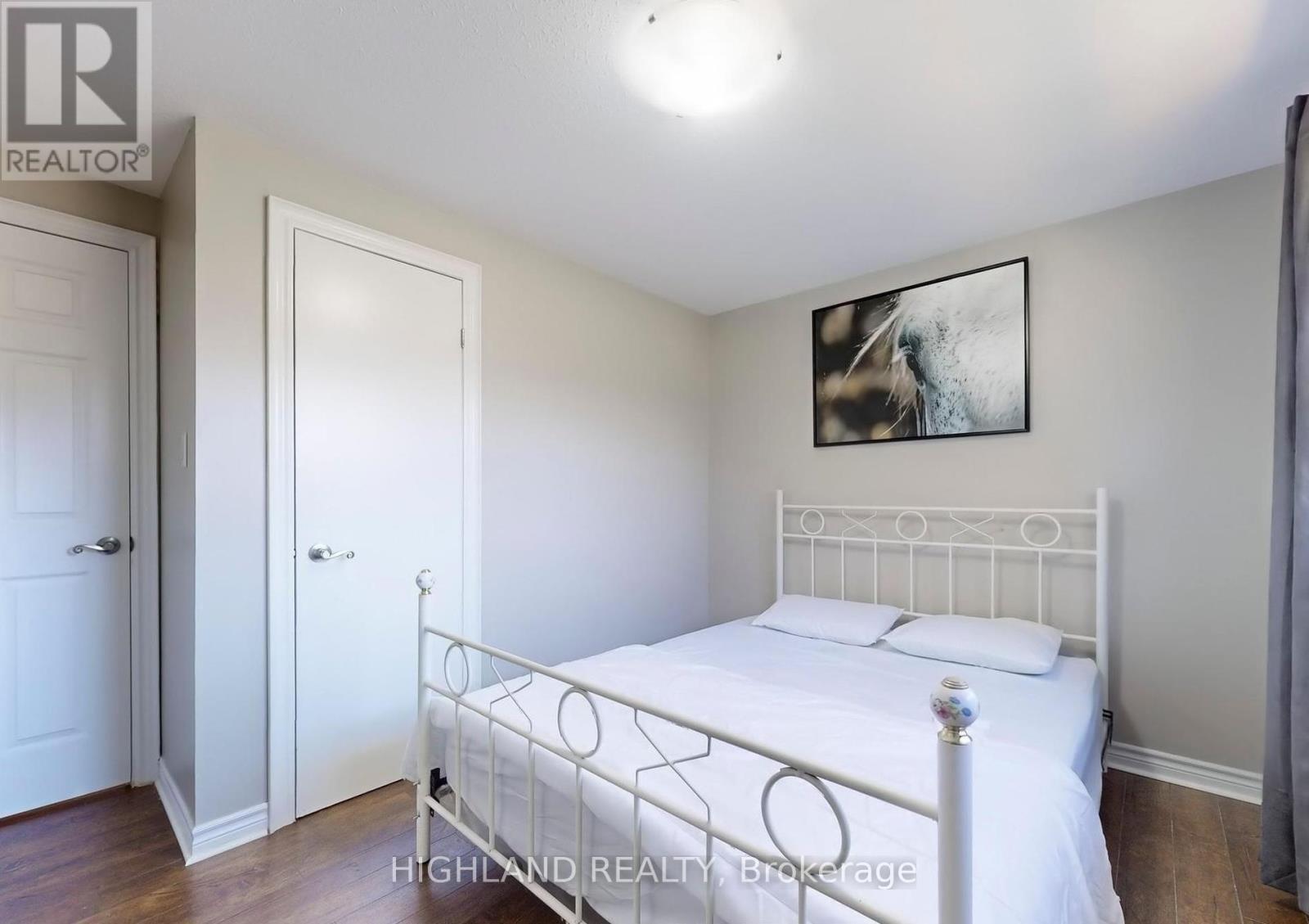 1139 Shadeland Drive, Mississauga, ON - Indoor Photo Showing Bedroom