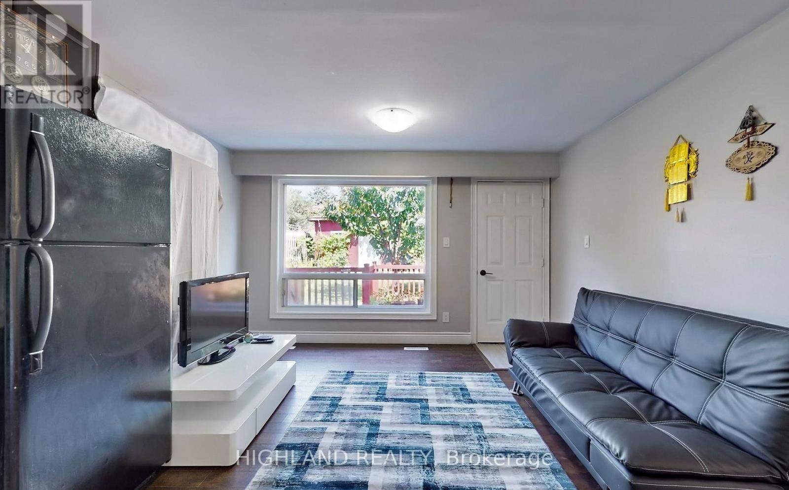 1139 Shadeland Drive, Mississauga, ON - Indoor