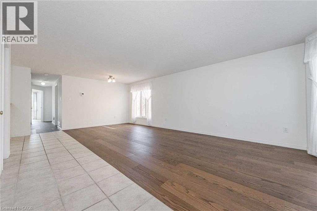 51 Boulder Crescent Unit# Upper, Guelph, ON - Indoor Photo Showing Other Room