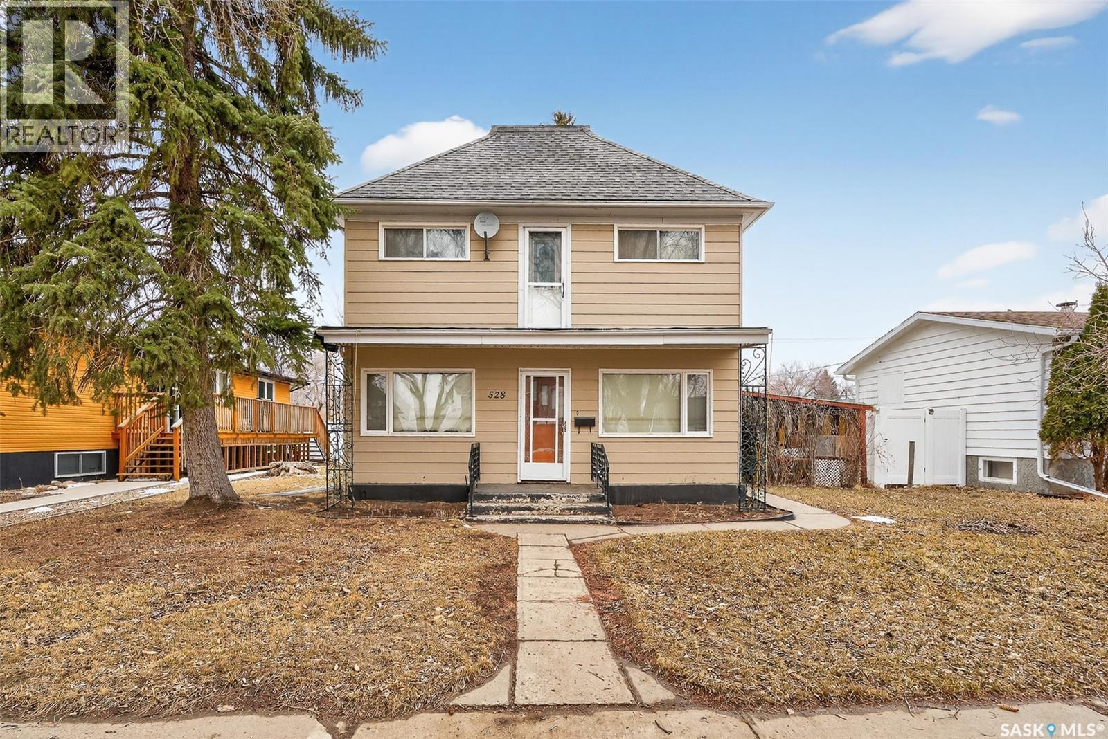 528 Athabasca Street E, Moose Jaw, SK - Outdoor
