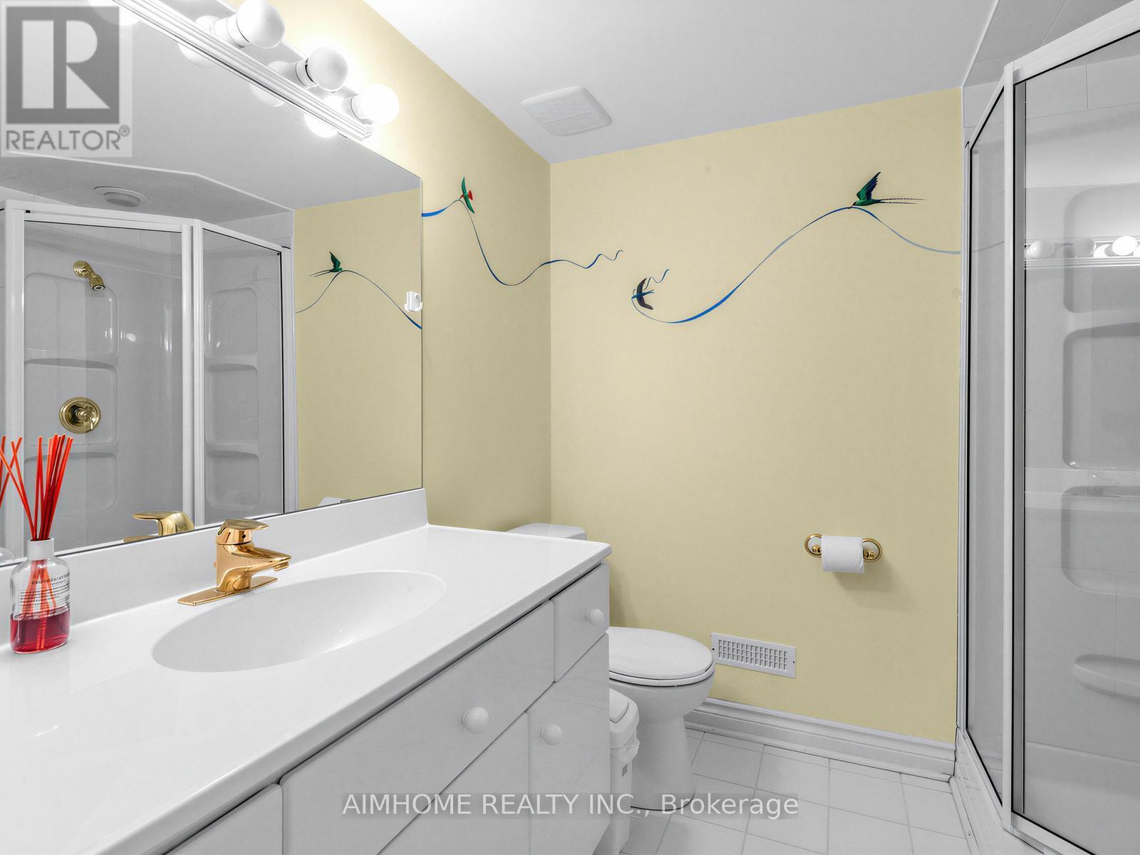 92 Braeside Square, Markham, ON - Indoor Photo Showing Bathroom