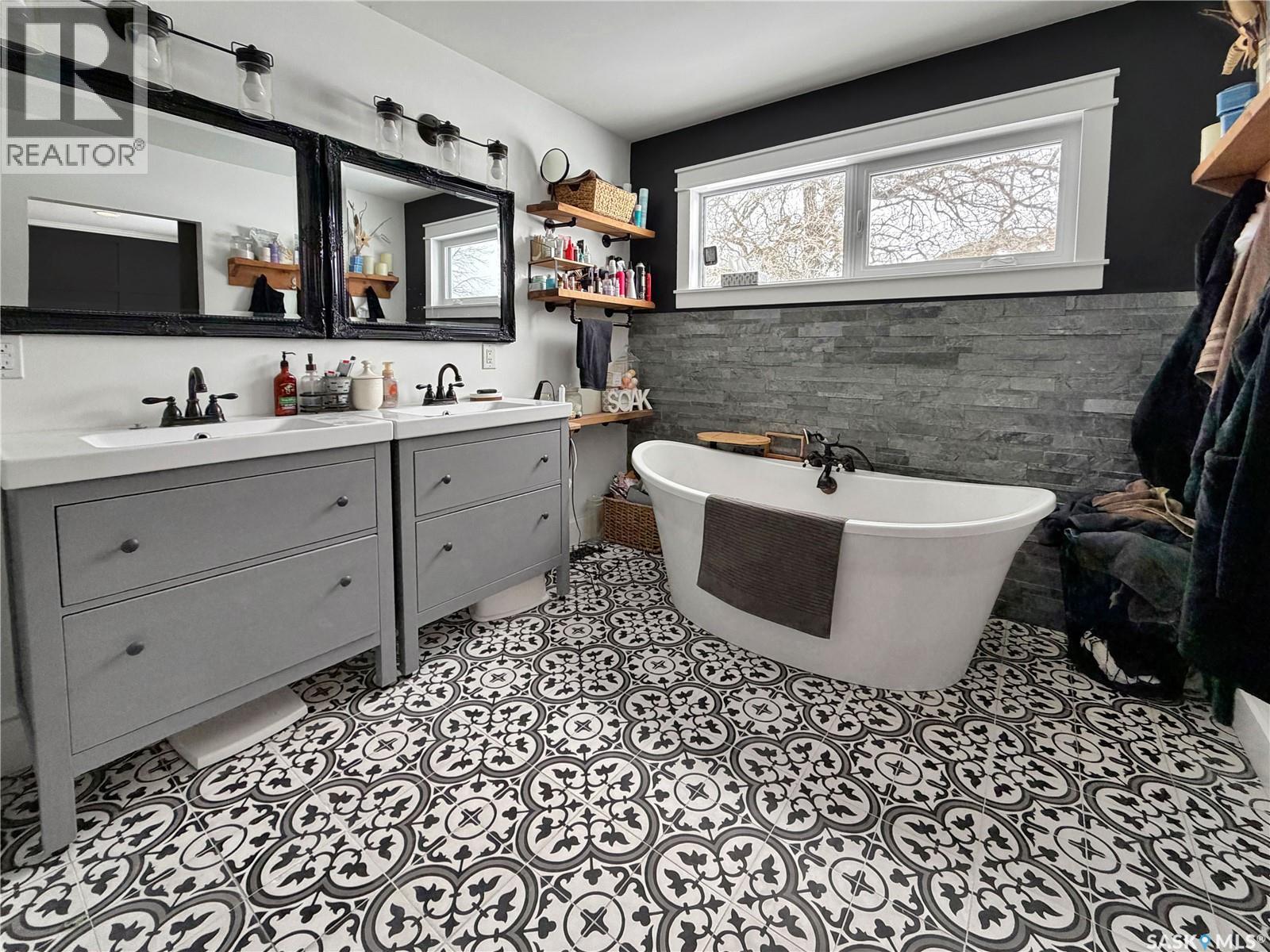 Silversides Acreage, Fertile Belt Rm No. 183, SK - Indoor Photo Showing Bathroom