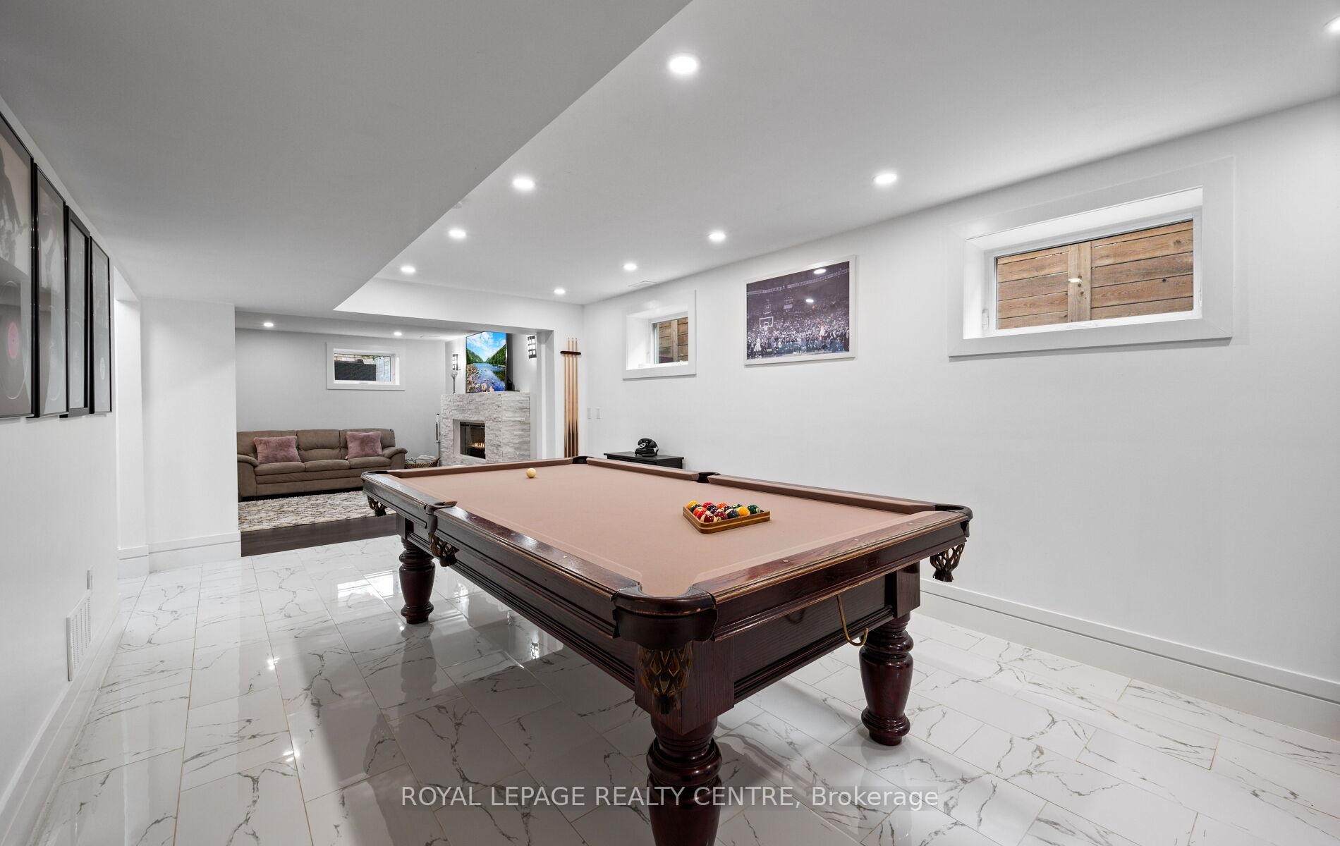 1071 Westmount Avenue, Mississauga, ON - Indoor Photo Showing Other Room