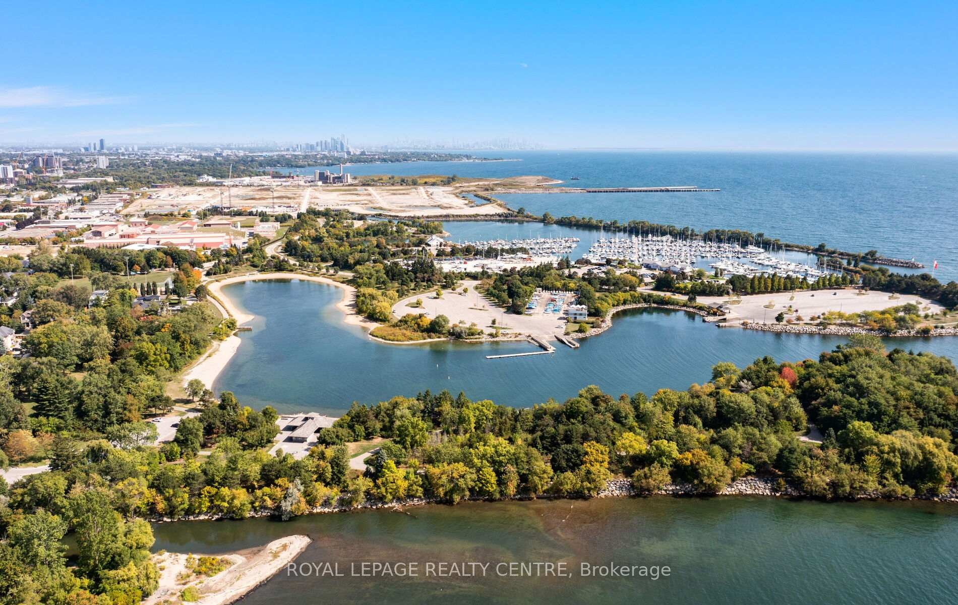1071 Westmount Avenue, Mississauga, ON - Outdoor With Body Of Water With View