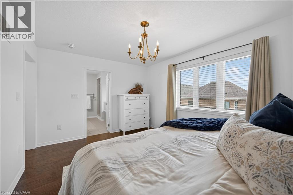 30 Patterson Drive, Caledonia, ON - Indoor Photo Showing Bedroom