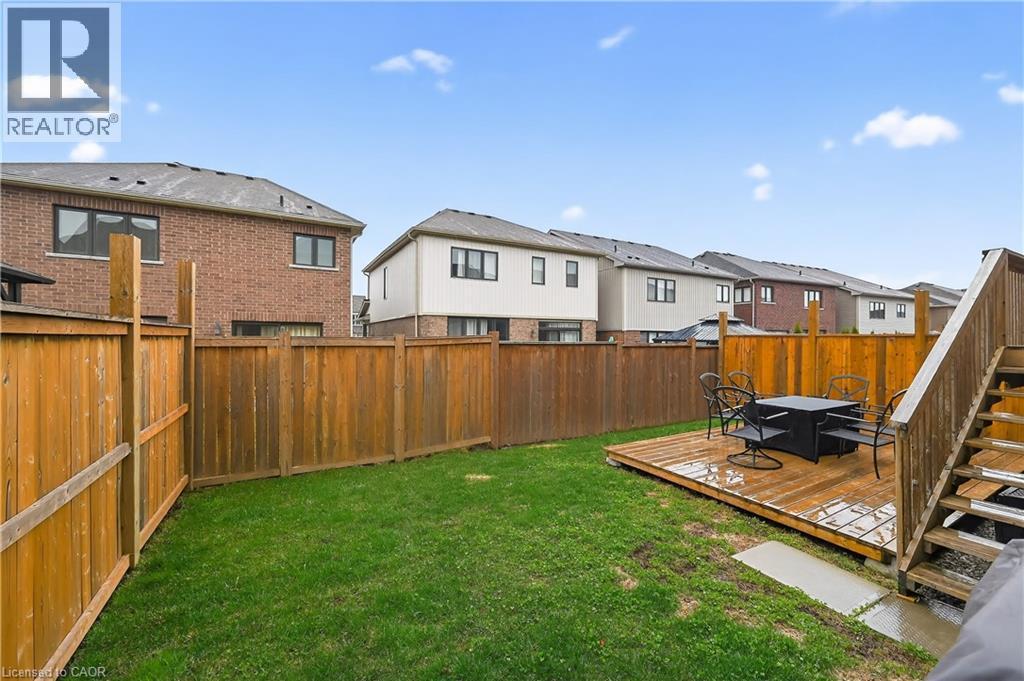 30 Patterson Drive, Caledonia, ON - Outdoor