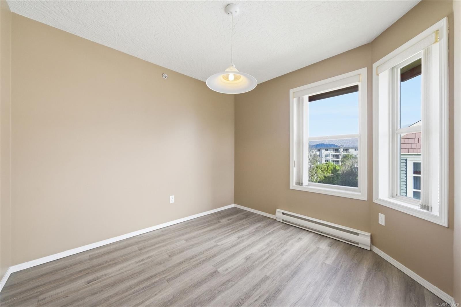 306-330 Brae Rd, Duncan, BC - Indoor Photo Showing Other Room