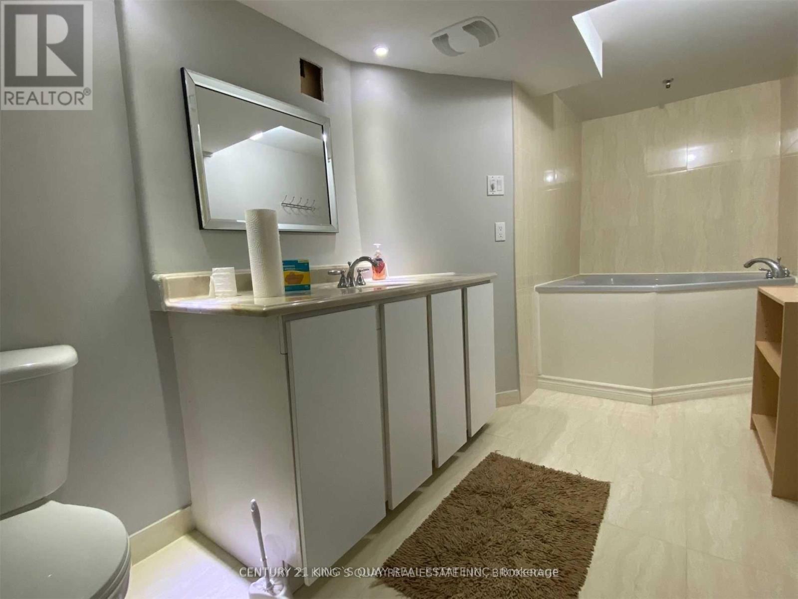 22 Rush Road, Aurora, ON - Indoor