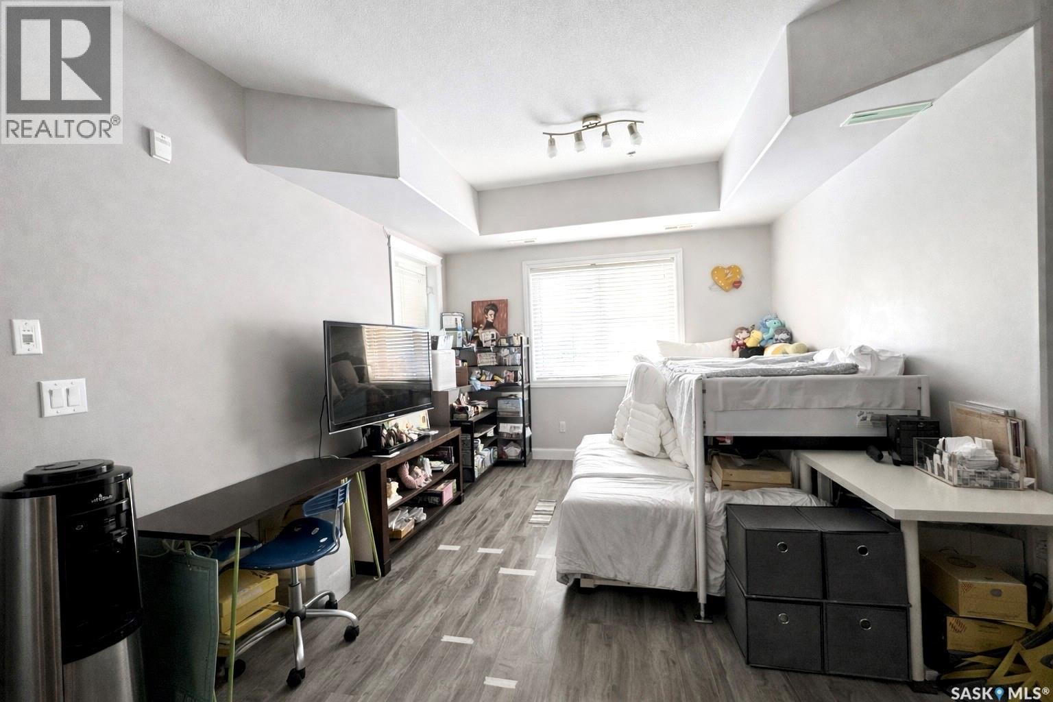 309 412 Willowgrove Square, Saskatoon, SK - Indoor