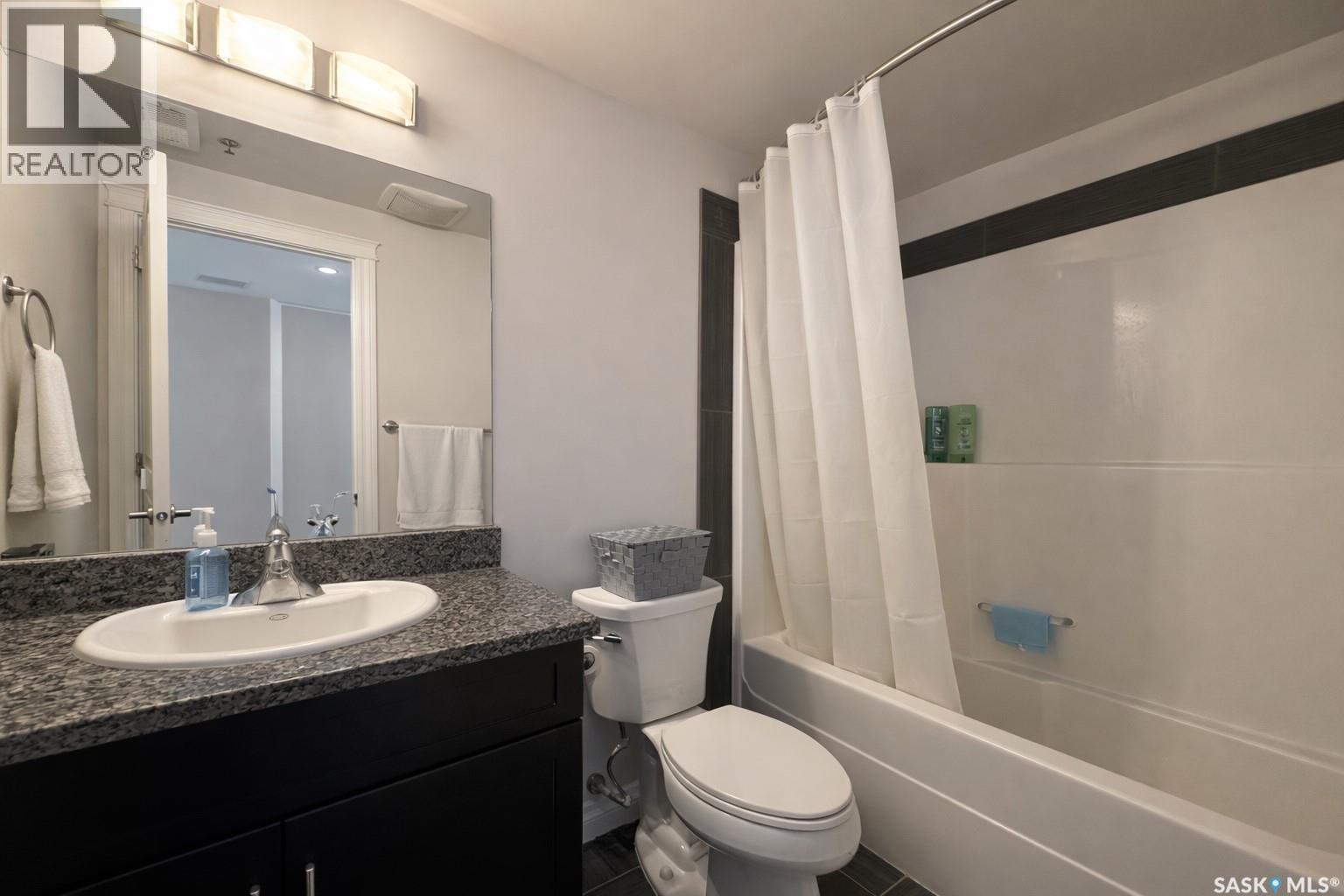 309 412 Willowgrove Square, Saskatoon, SK - Indoor Photo Showing Bathroom