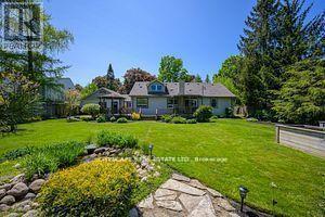 885 Long Drive, Burlington, ON - Outdoor