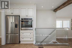 885 Long Drive, Burlington, ON - Indoor