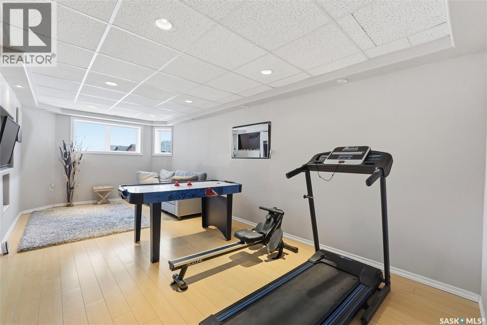215 Snell Crescent, Saskatoon, SK - Indoor Photo Showing Gym Room
