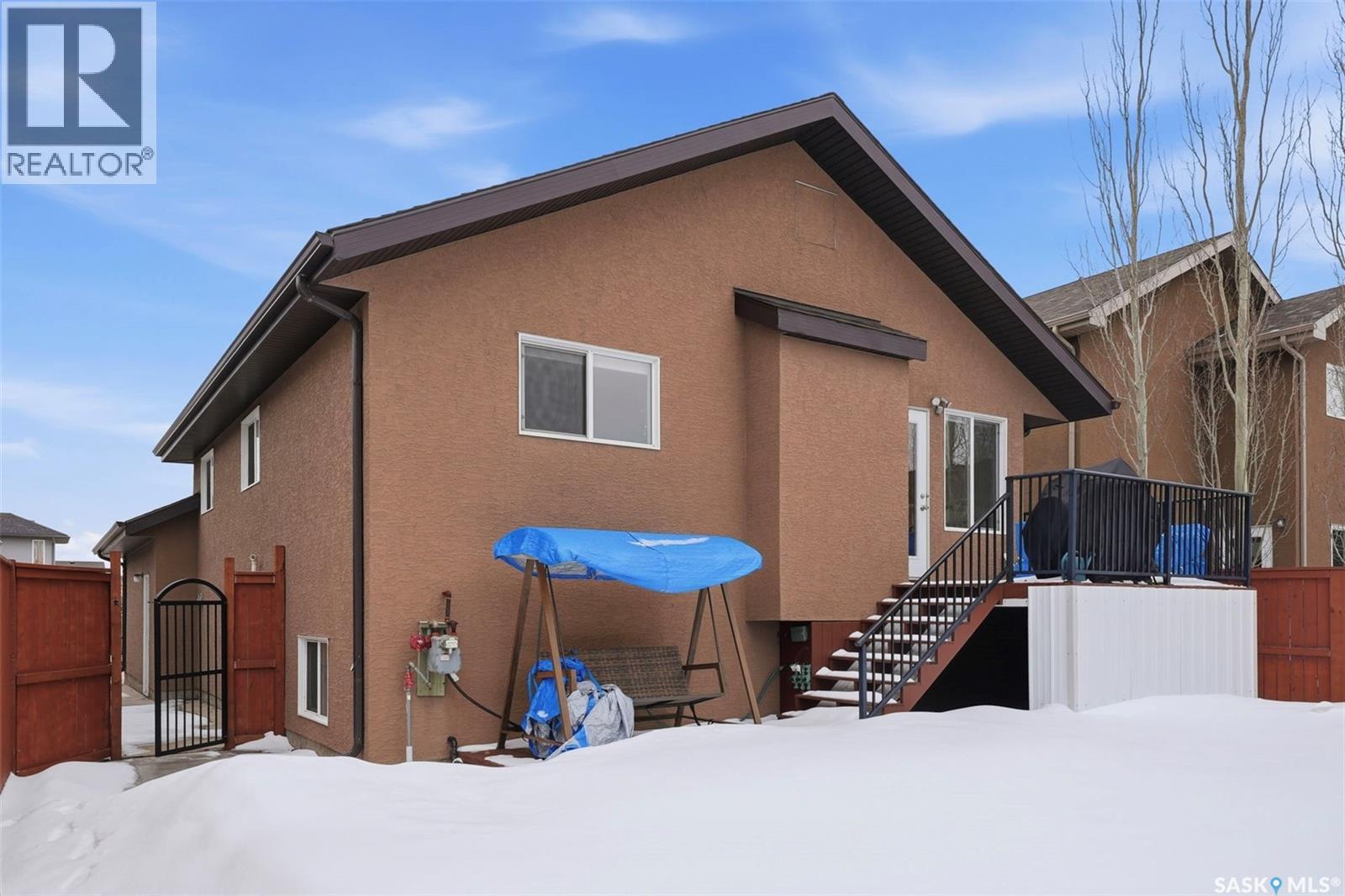 215 Snell Crescent, Saskatoon, SK - Outdoor With Exterior