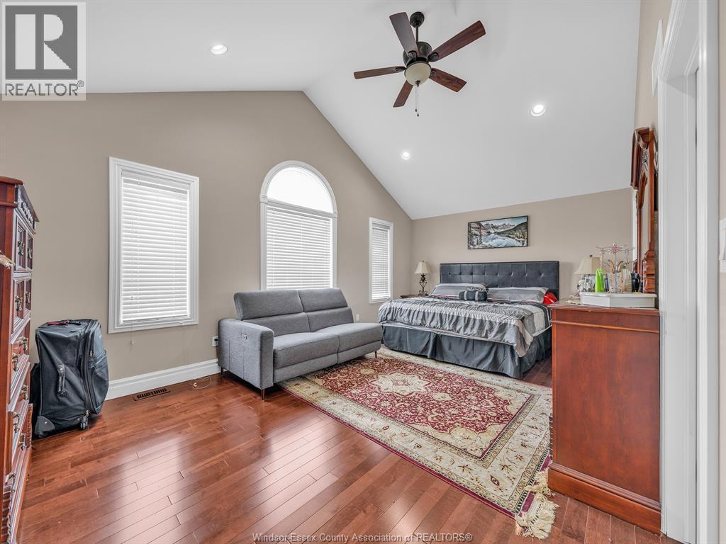 4795 Periwinkle Crescent, Windsor, ON - Indoor Photo Showing Other Room