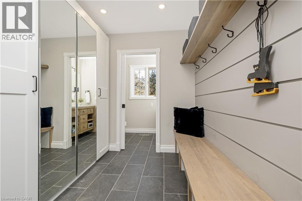 6827 Second Line, Fergus, ON - Indoor Photo Showing Other Room