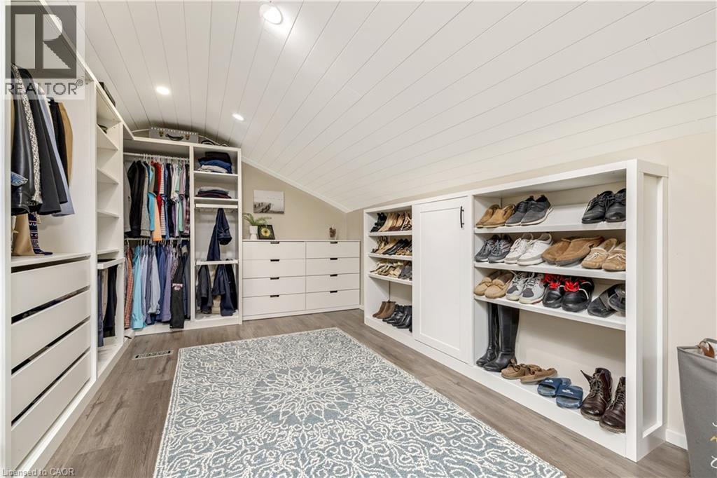 6827 Second Line, Fergus, ON - Indoor With Storage