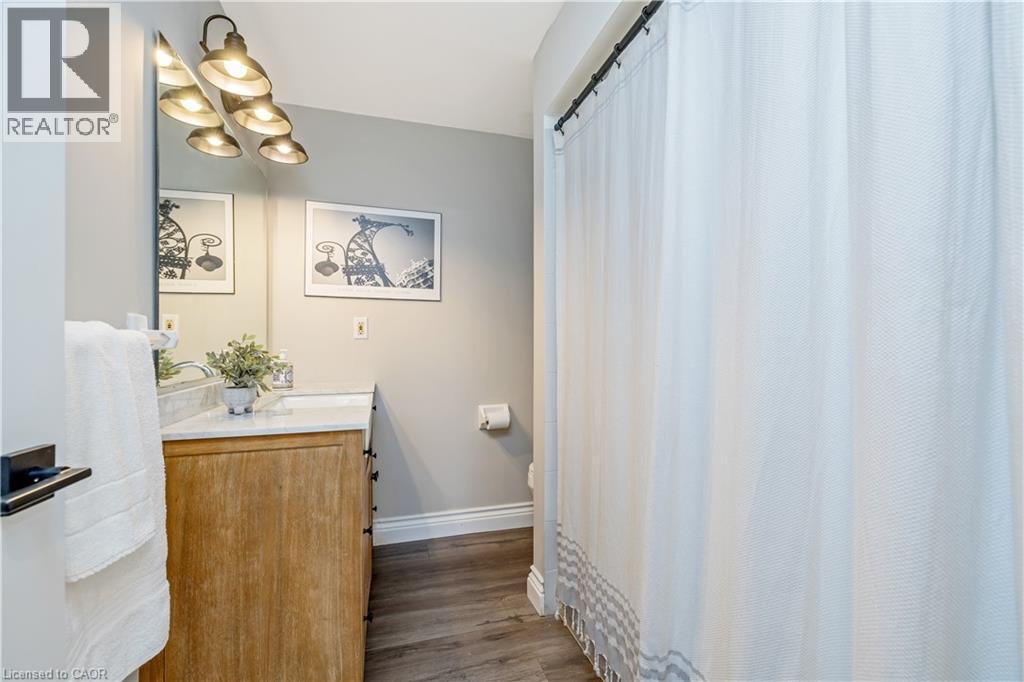 6827 Second Line, Fergus, ON - Indoor Photo Showing Other Room