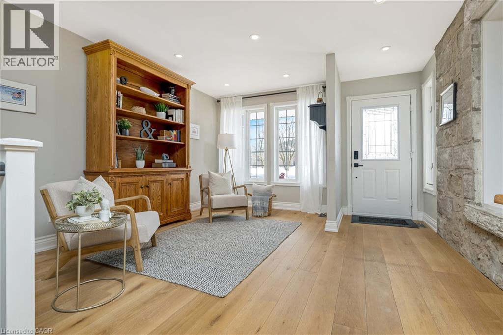 6827 Second Line, Fergus, ON - Indoor Photo Showing Other Room