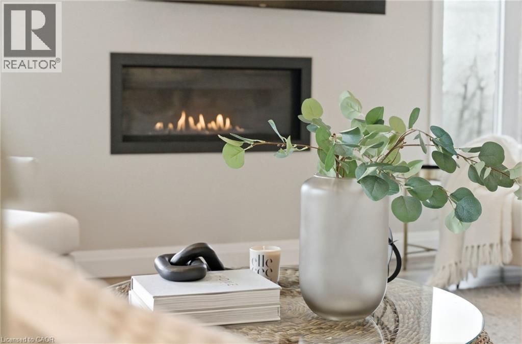 Detailed view - 39 Mill Race Crescent, St. Jacobs, ON - Indoor With Fireplace