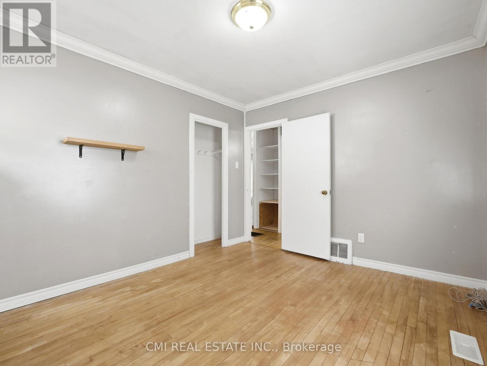 97 Stewart Avenue, Cambridge, ON - Indoor Photo Showing Other Room