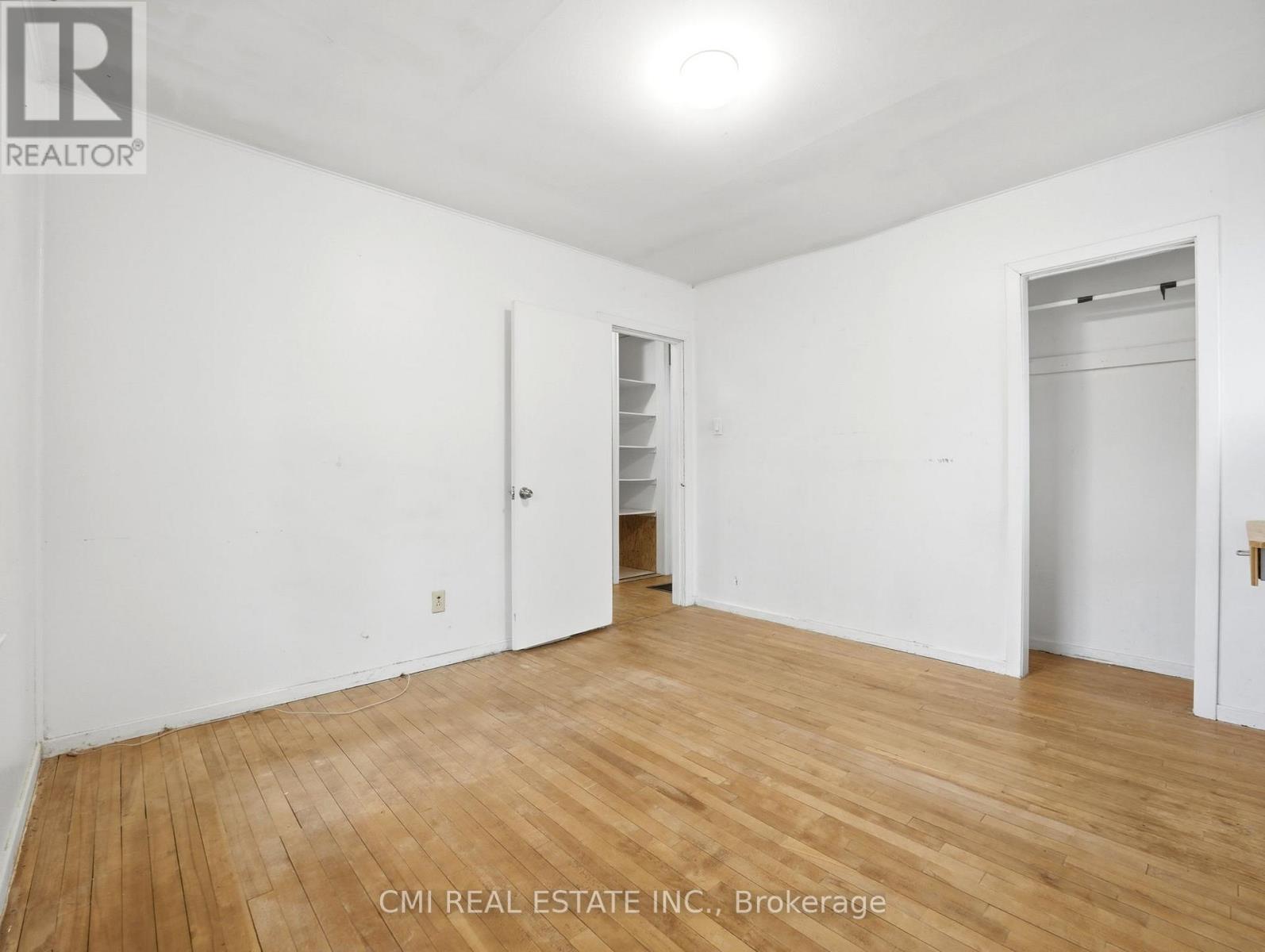 97 Stewart Avenue, Cambridge, ON - Indoor Photo Showing Other Room