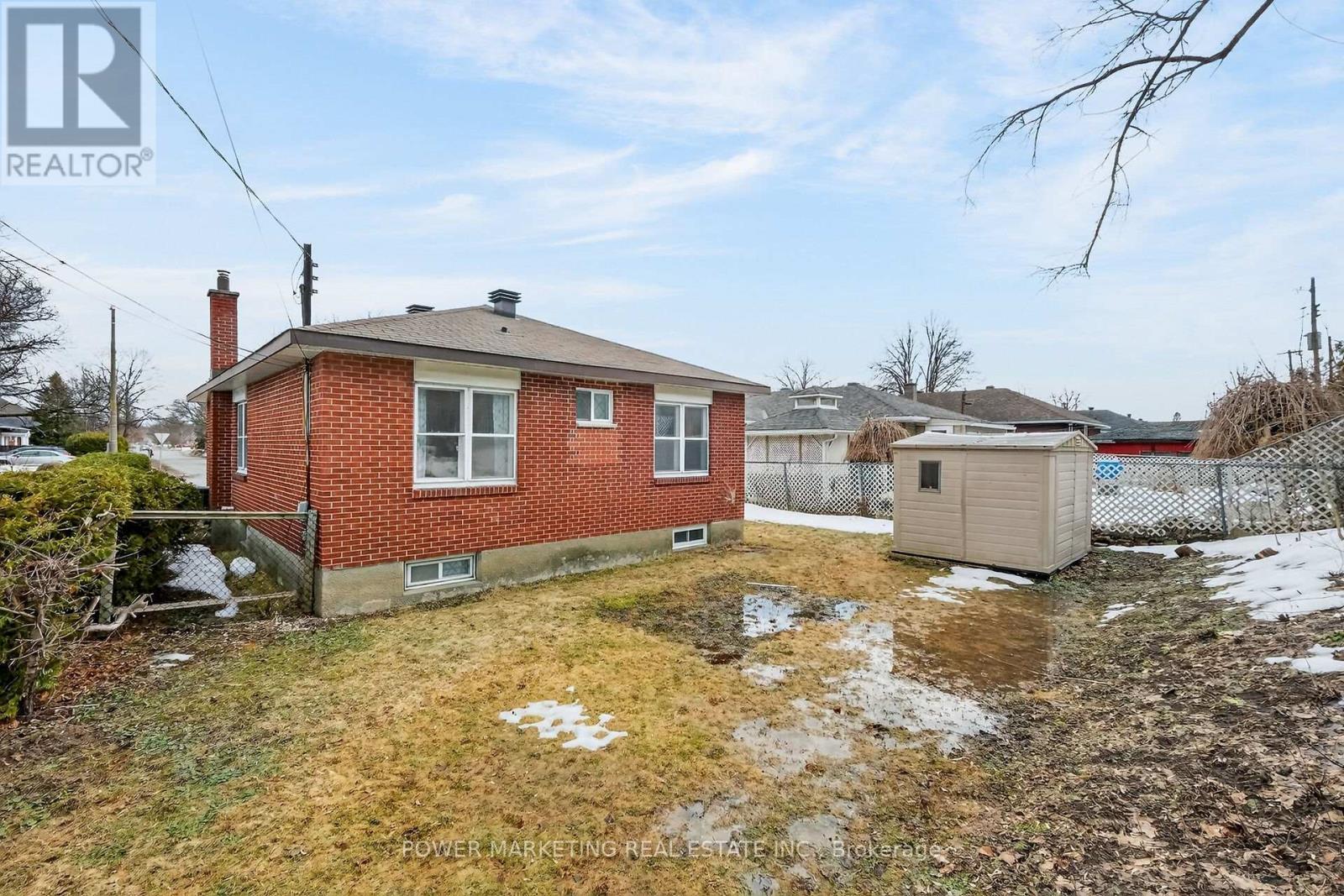 944 Eve Street, Ottawa, ON - Outdoor With Exterior