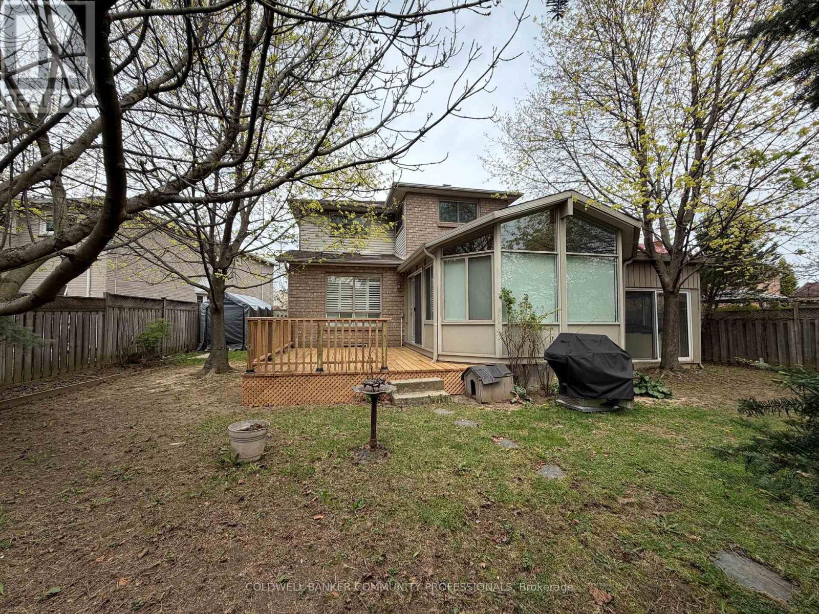 466 Dicenzo Drive, Hamilton, ON - Outdoor