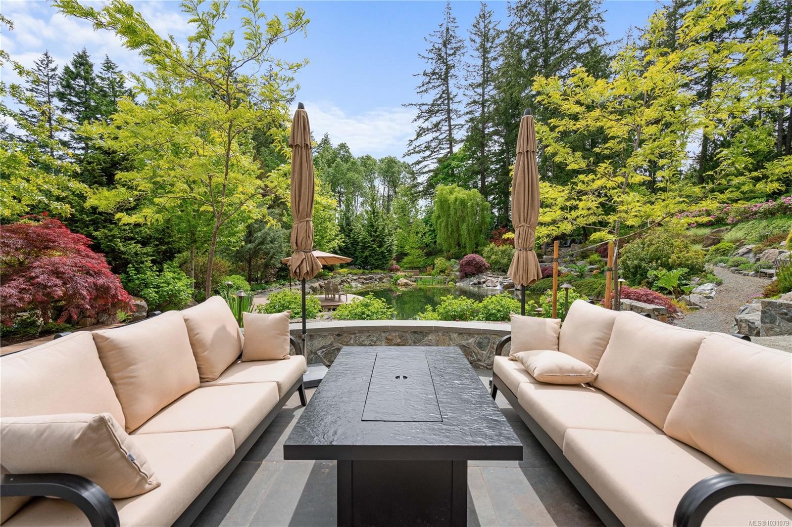 441 Glendower Rd, Saanich, BC