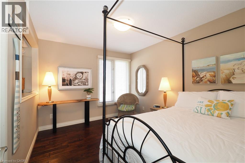 24 Primrose Path, Kitchener, ON - Indoor Photo Showing Bedroom