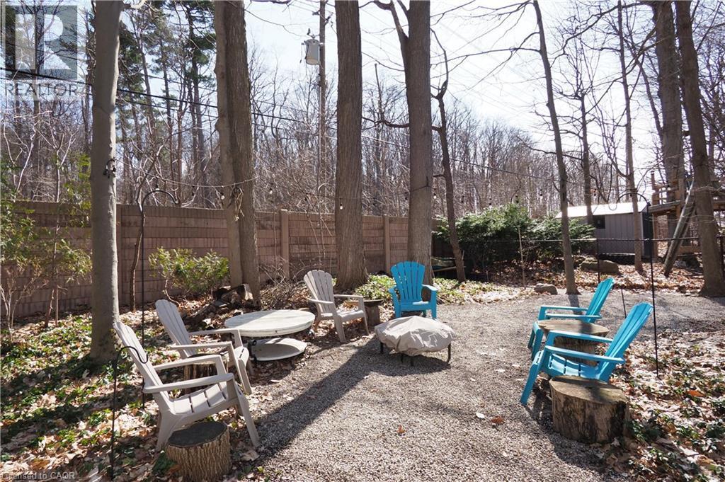 24 Primrose Path, Kitchener, ON - Outdoor