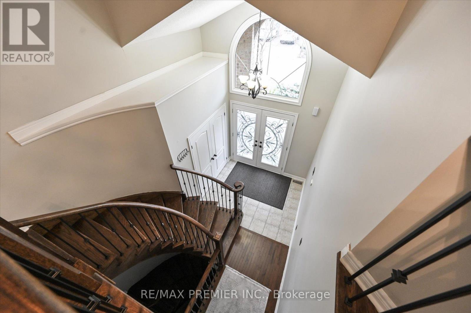 170 Ascalon Drive, Vaughan, ON - Indoor Photo Showing Other Room