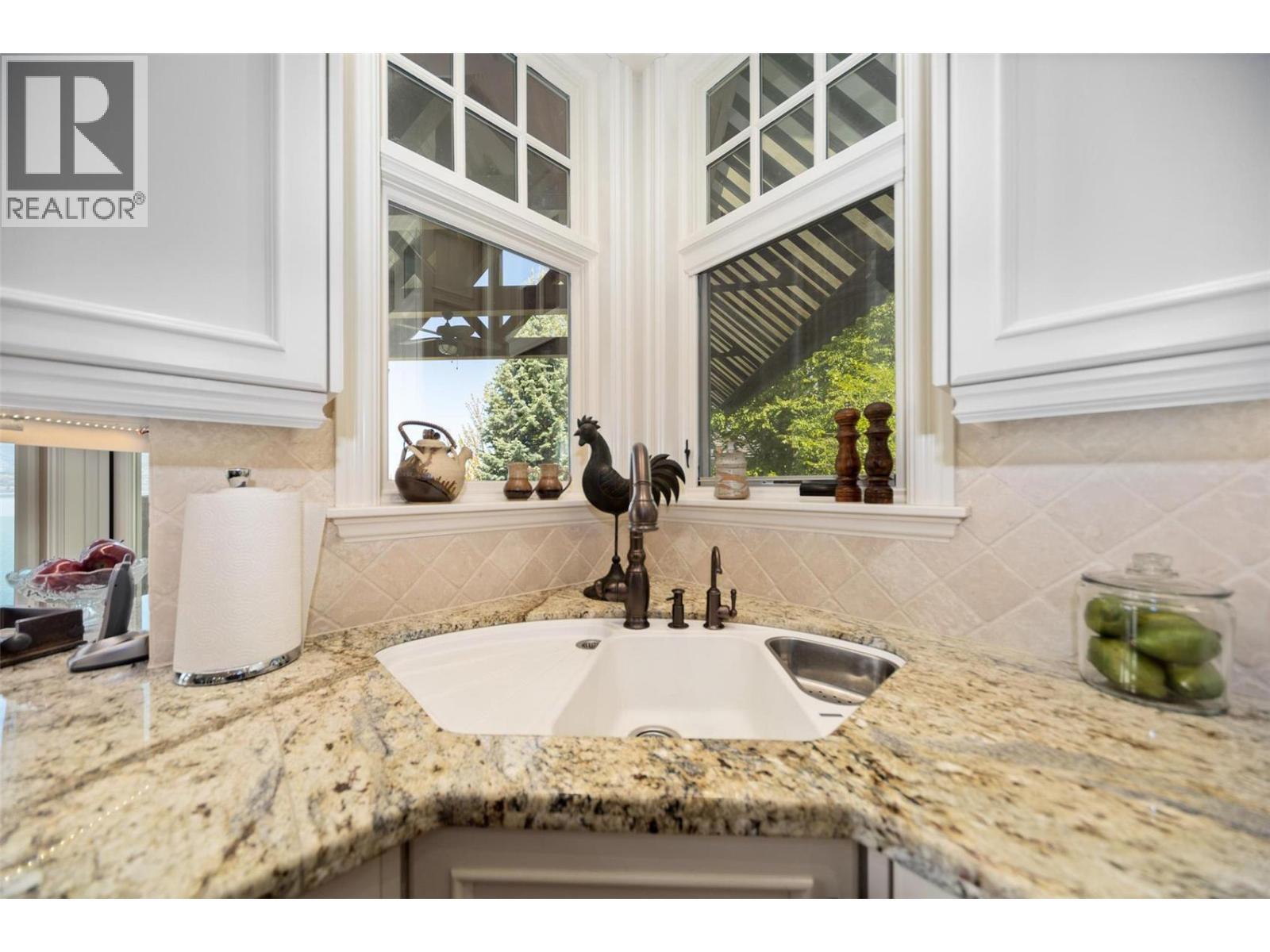 225 Swick Road, Kelowna, BC -