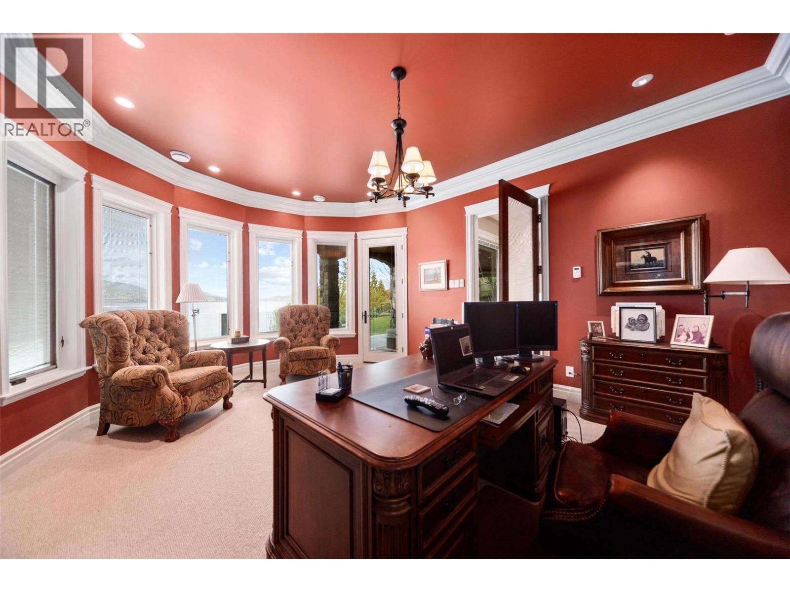 225 Swick Road, Kelowna, BC - Indoor